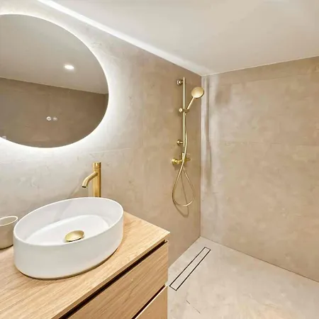 Apartament Place Bellecour - Loft 2 *